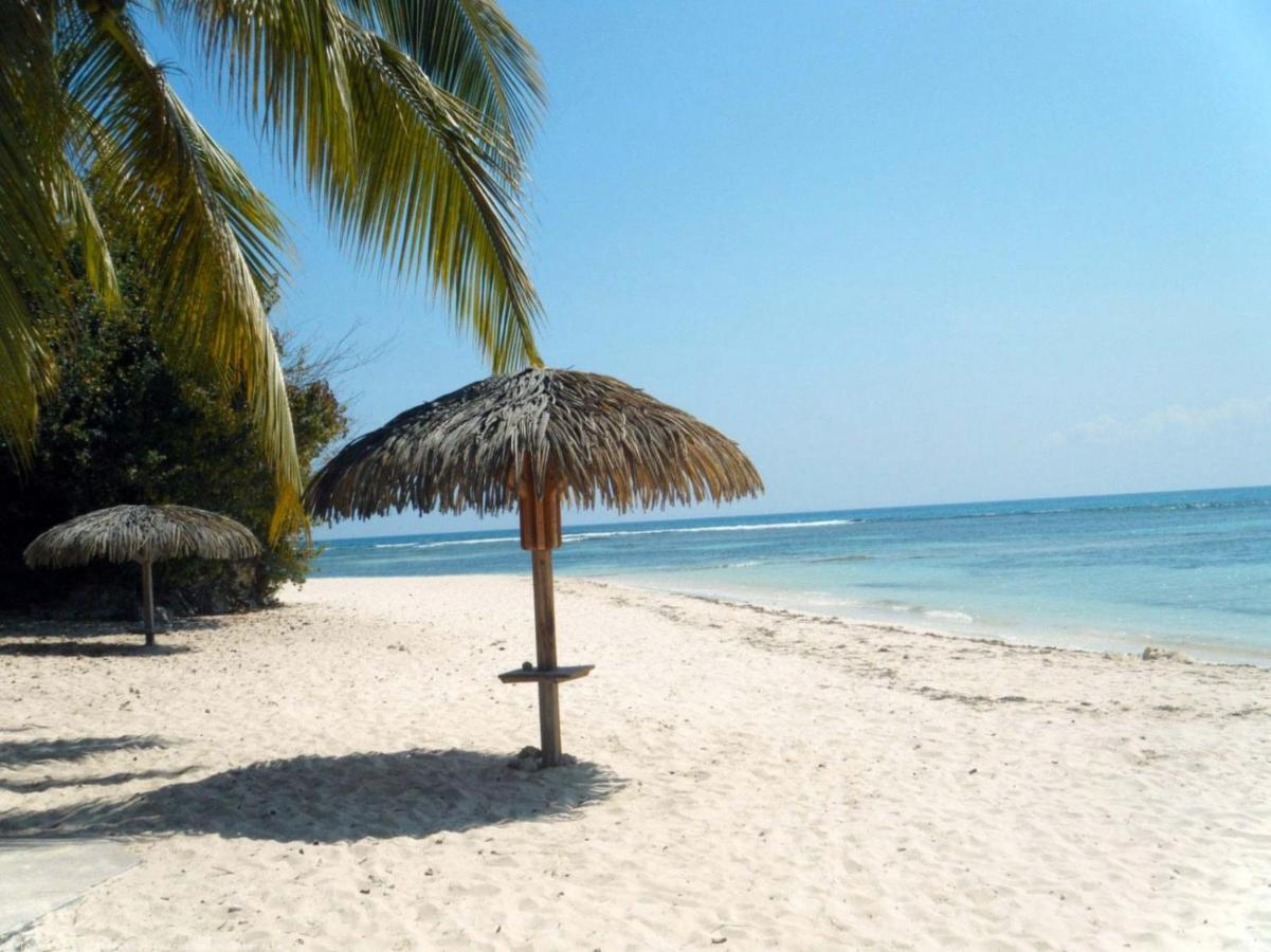 Villa Creole Domaine Prive De L'Anse Des Rochers Saint-Francois  Exteriör bild